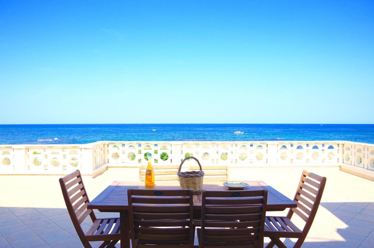维拉诺瓦Terrazza Sul Mare公寓 外观 照片
