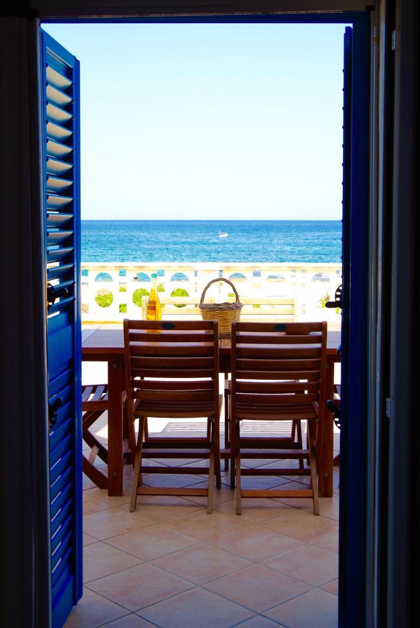 维拉诺瓦Terrazza Sul Mare公寓 外观 照片